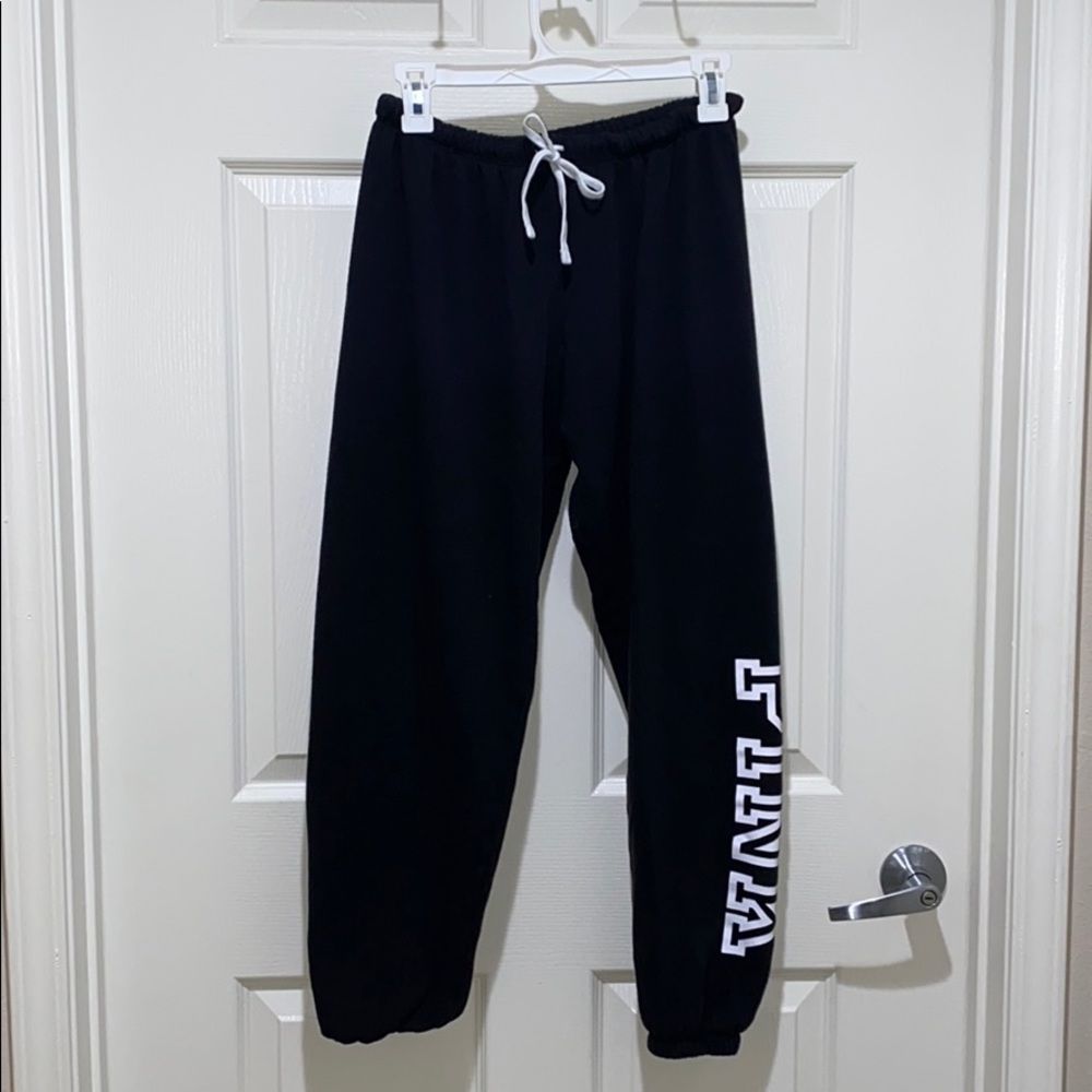 Victoria’s Secret PINK sweatpants